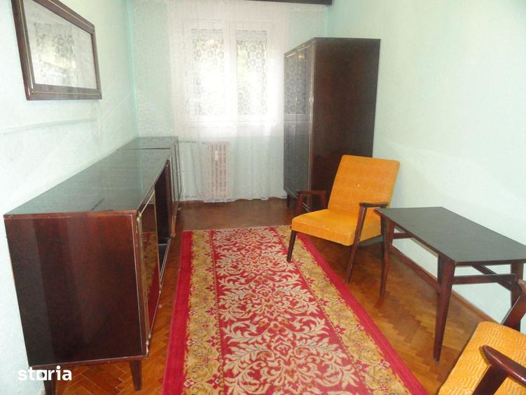 Apartament cu 4 camere în Central