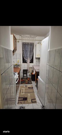 Apartament cu 2 camere, mobilat în Central