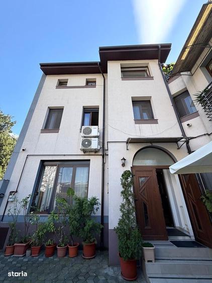 Casă cu 4 camere cu Teren 120 Mp în Ultracentral