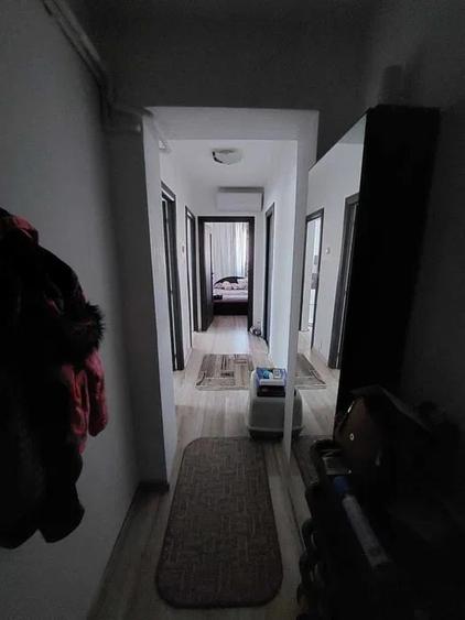 Apartament cu 2 camere decomandat, mobilat în Alexandru cel Bun