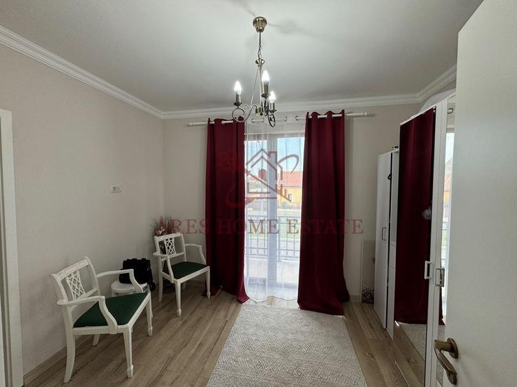 Duplex cu 5 camere cu Canalizare în Bogdăneștilor