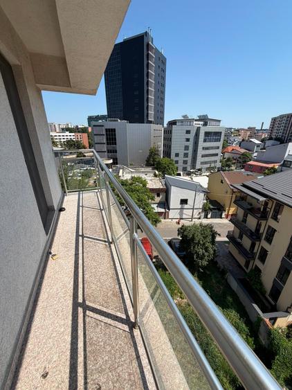 Apartament cu 2 camere decomandat în Grozăvești