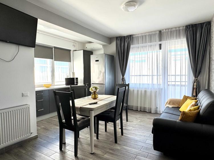 Apartament de inchiriat 3 camere in Mamaia Nord Navodari - direct proprietar - 2