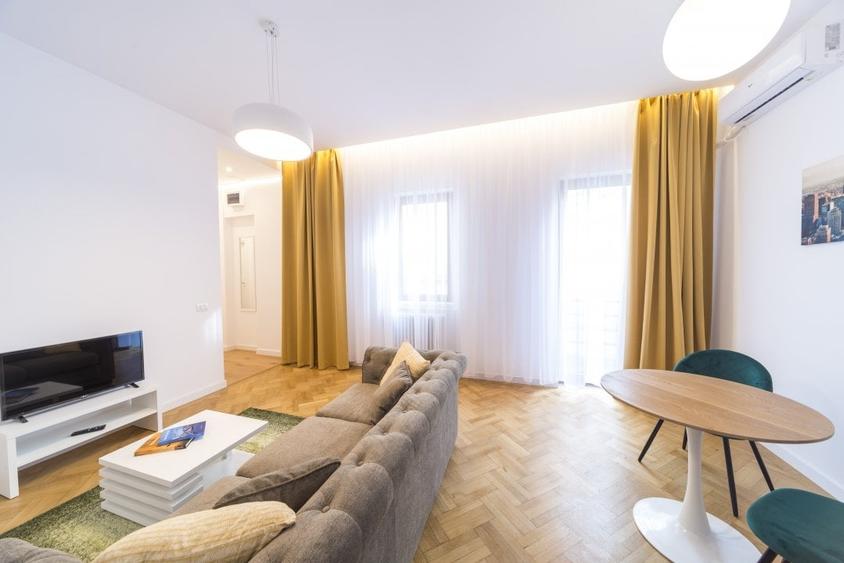 Apartament cu 2 camere decomandat, mobilat în Universitate