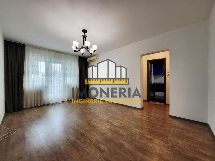 Apartament cu 3 camere semidecomandat, mobilat în Colentina