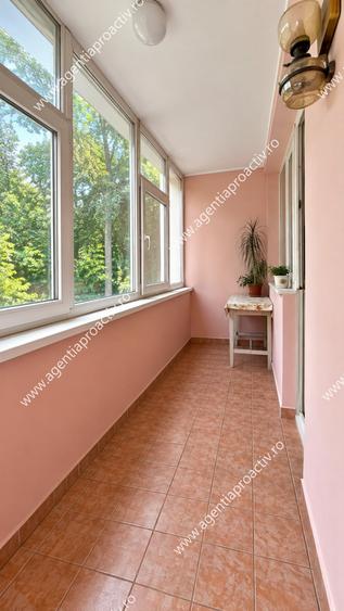 Apartament cu 2 camere semidecomandat în Micro 16