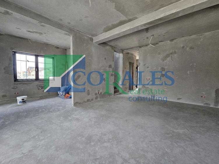 Duplex cu 5 camere cu Canalizare în Ciarda Roșie