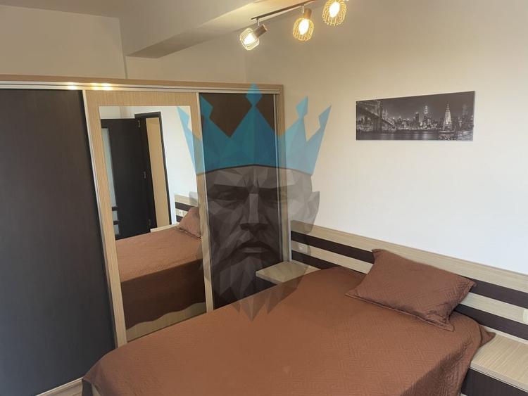 Apartament cu 2 camere decomandat, mobilat în Splaiul Unirii