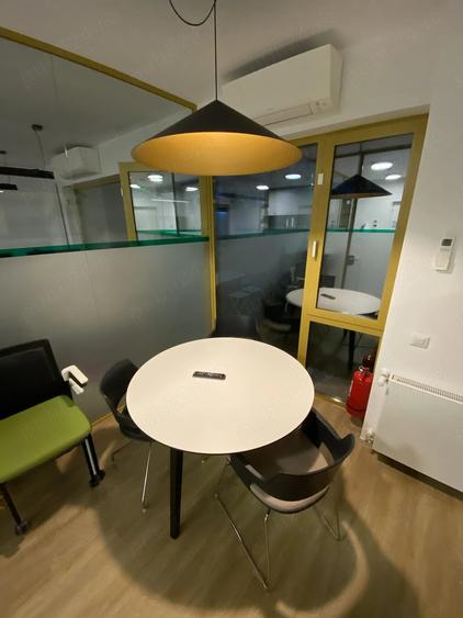 Apartament cu 2 camere decomandat în Moșilor
