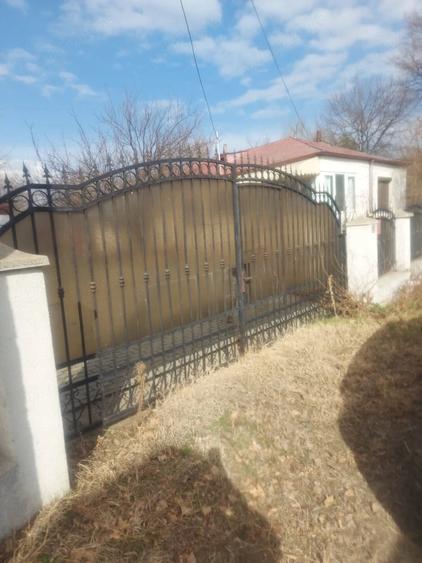 Casă cu Teren 750 Mp în Unirea