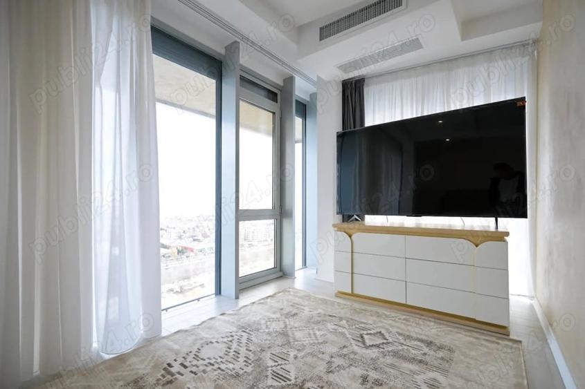 Apartament cu 5 camere decomandat în Central