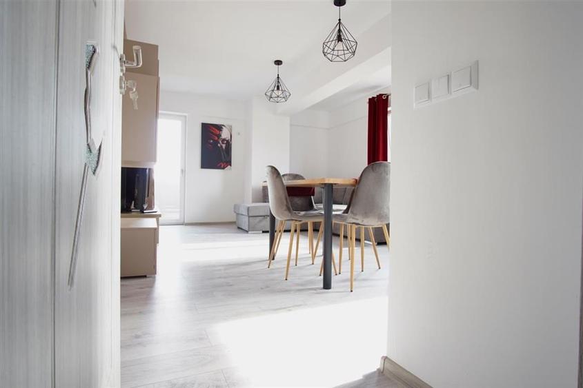 Apartament cu 2 camere decomandat în Tătărași