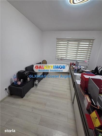 Apartament cu 3 camere în Craiovei