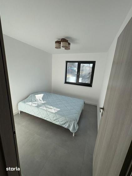 Casă cu 4 camere cu Teren 1700 Mp în Podul Corbului