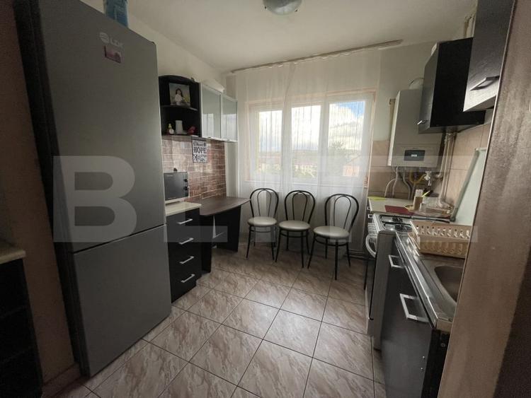 Apartament cu 3 camere decomandat, mobilat în Central