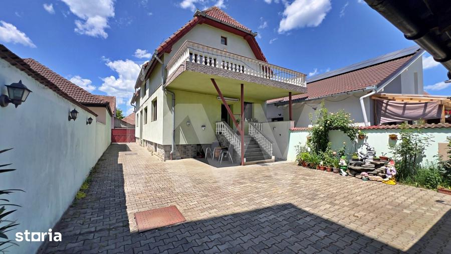Casă cu 6 camere cu Teren 515 Mp în Terezian