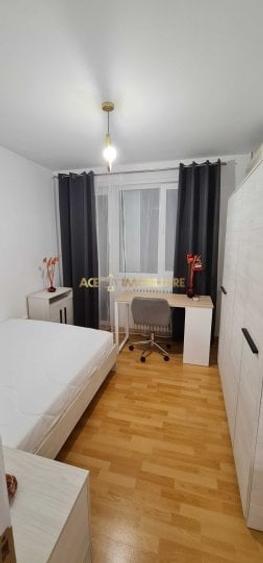 Apartament cu 3 camere semidecomandat, mobilat în Gara de Nord