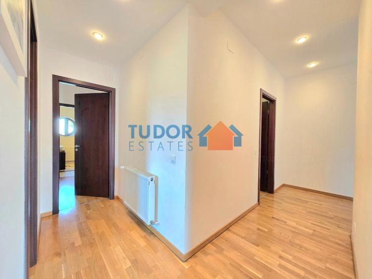 Apartament cu 5 camere în Herăstrău