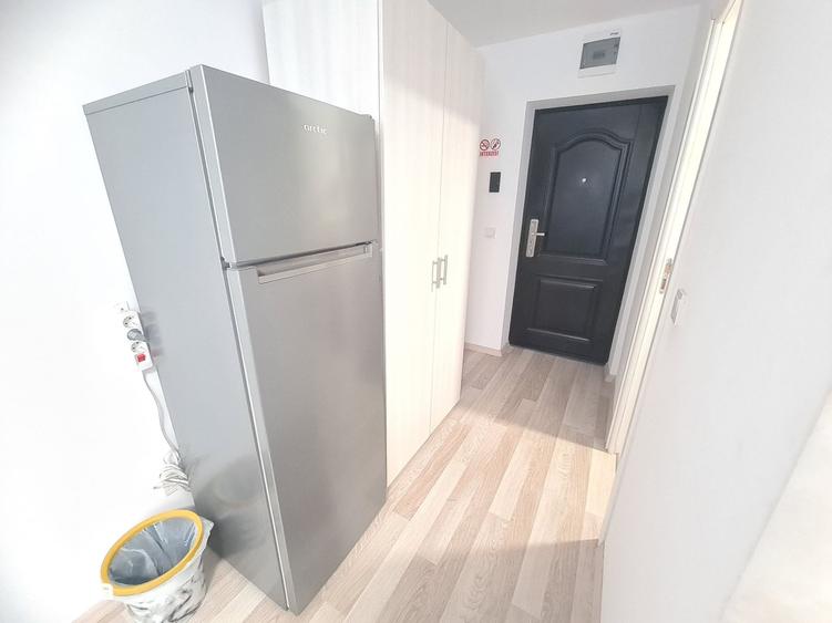 Apartament cu 2 camere semidecomandat în Republicii