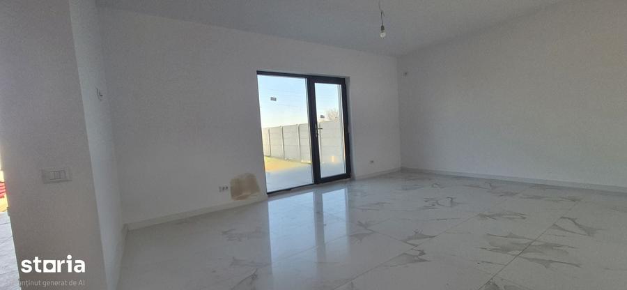 Casă cu 4 camere cu Teren 400 Mp în Clinceni
