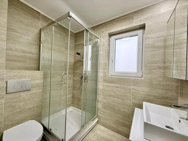 Casă cu 3 camere cu Teren 129 Mp în Ștefăneștii de Jos
