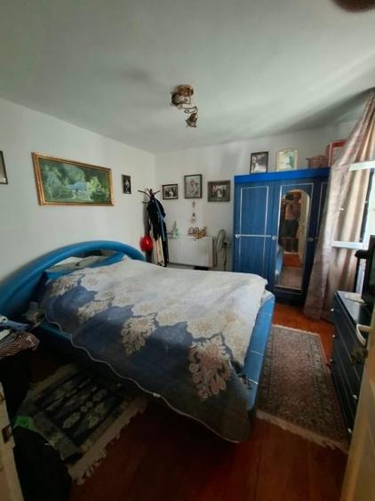Casă individuală cu 5 camere cu Canalizare în Cerneți