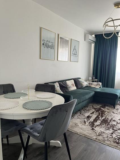 Apartament cu 2 camere decomandat în Sisești