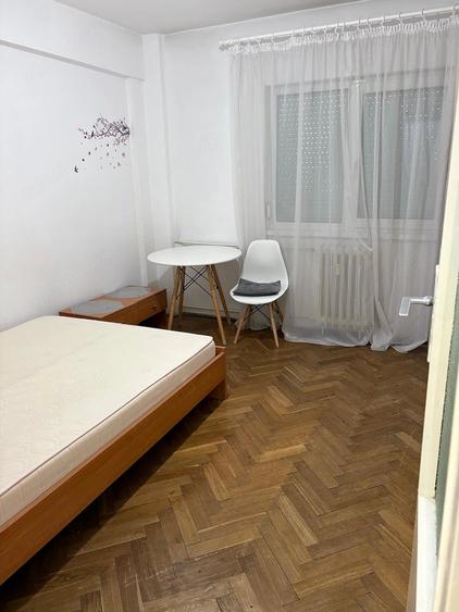 Apartament cu 2 camere decomandat în Ultracentral
