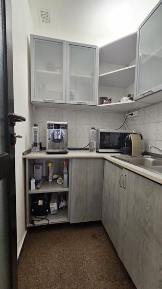 Apartament cu 4 camere semidecomandat în Moara de foc