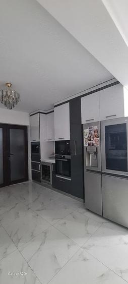 Casă cu Teren 450 Mp în Central