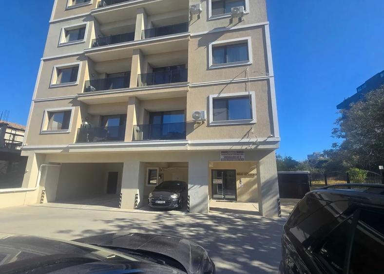 Apartament cu 2 camere decomandat, mobilat în Tomis Nord