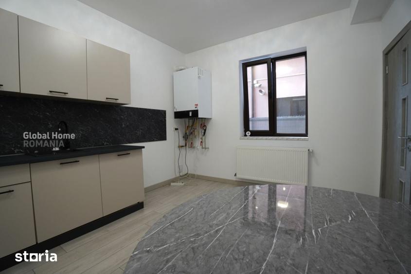 Casă cu 5 camere cu Teren 140 Mp în Vitan
