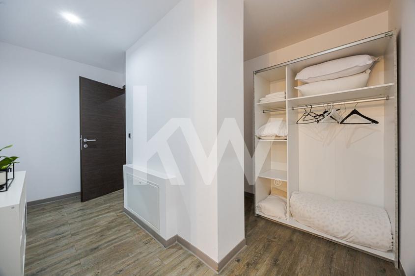 Apartament cu 2 camere decomandat, mobilat în Poiana Brașov