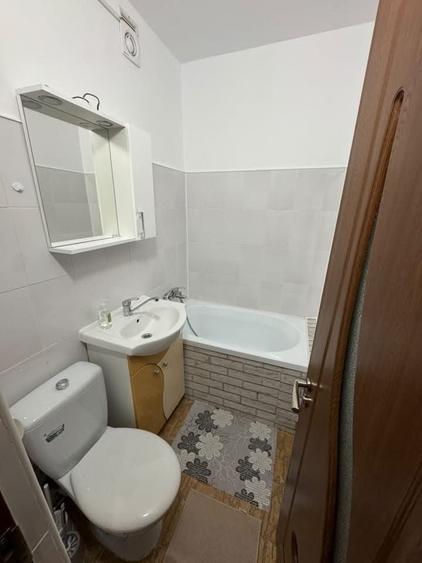 Apartament cu 2 camere nedecomandat în Sud