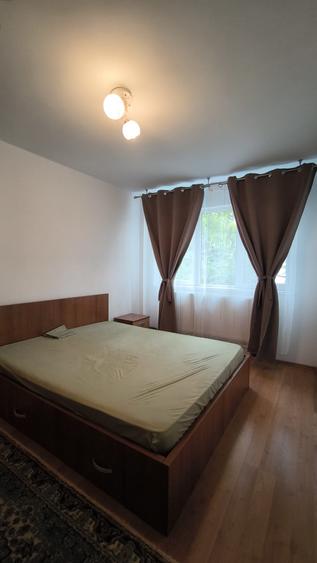 Apartament cu 2 camere semidecomandat, mobilat în Circumvalațiunii
