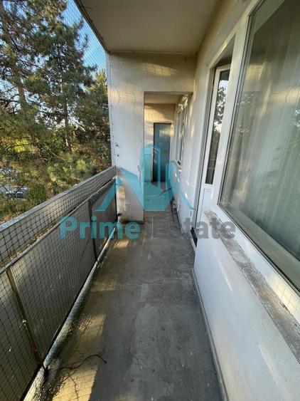 Apartament cu 3 camere semidecomandat, mobilat în Gheorgheni