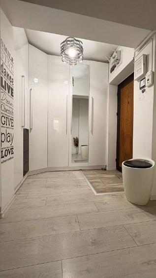Apartament cu 3 camere decomandat, mobilat în Păcurari