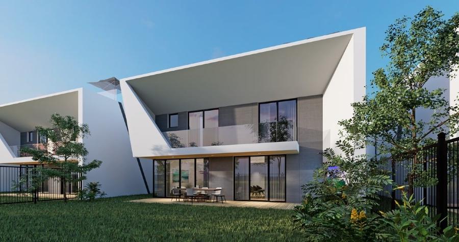 Casă individuală cu 5 camere cu Teren 440 Mp în Central