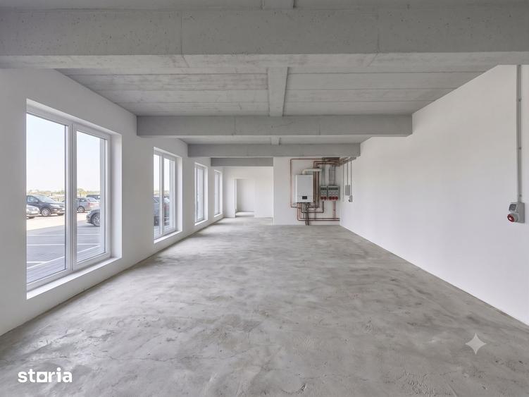 Spațiu comercial, de 120 mp, în Tunari