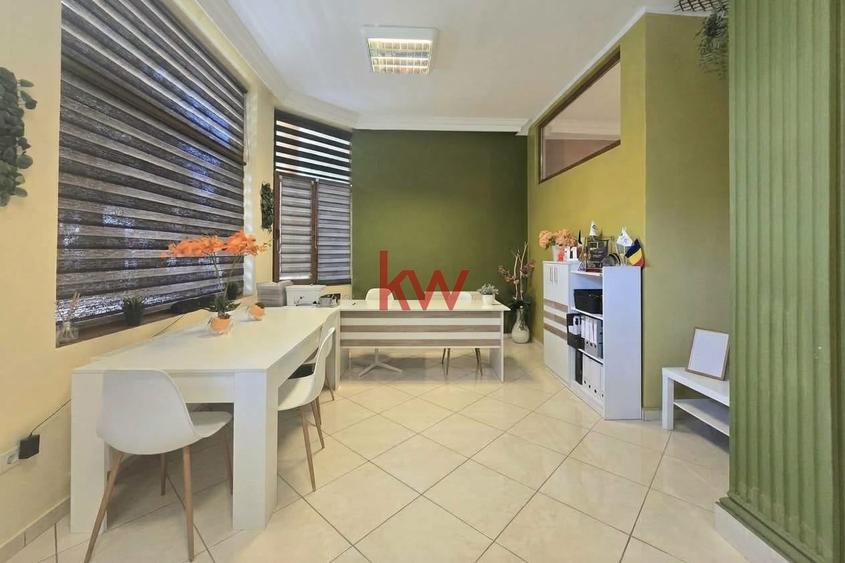 Spațiu comercial, de 100 mp, în Cug