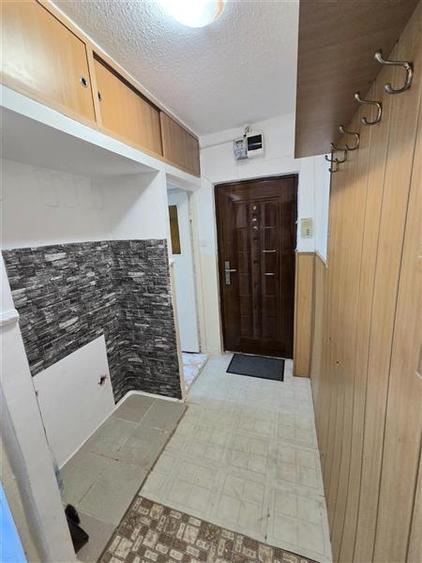 Apartament 3 Camere, Semidecomandat, zona Badea Cartan - 14