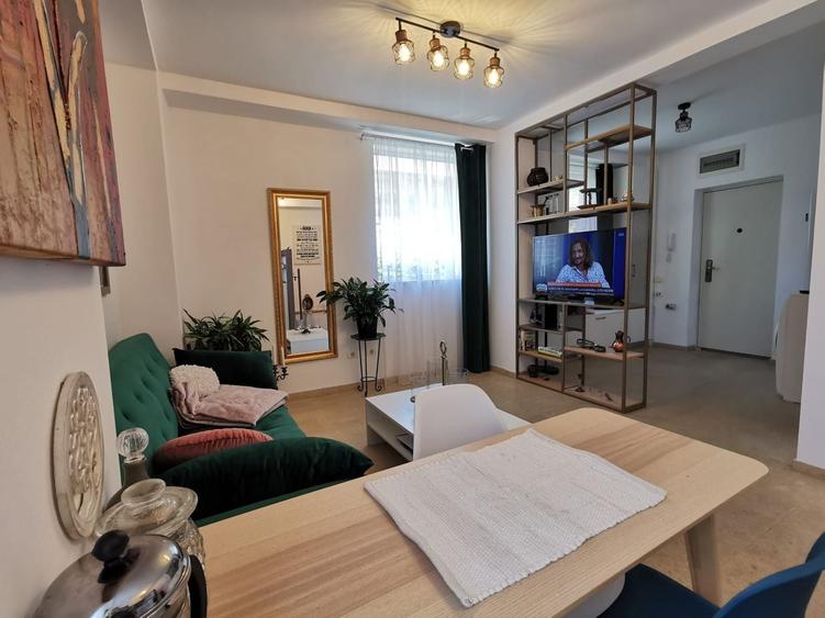 Apartament cu doua camere pe strada Actorului - 5