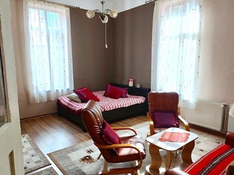 Casă cu 3 camere cu Canalizare în Ultracentral