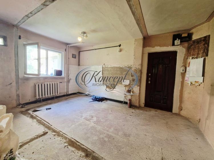 Apartament cu 2 camere decomandat în Mărăști