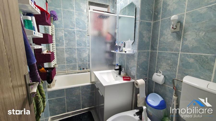 Apartament 2 camere decomandate Lupeni | Bulevardul Pacii, Etaj 2/10 - 3
