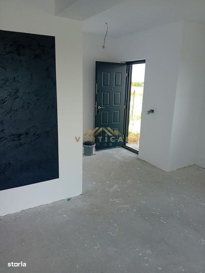 Casă cu 3 camere cu Teren 383 Mp în Vidra
