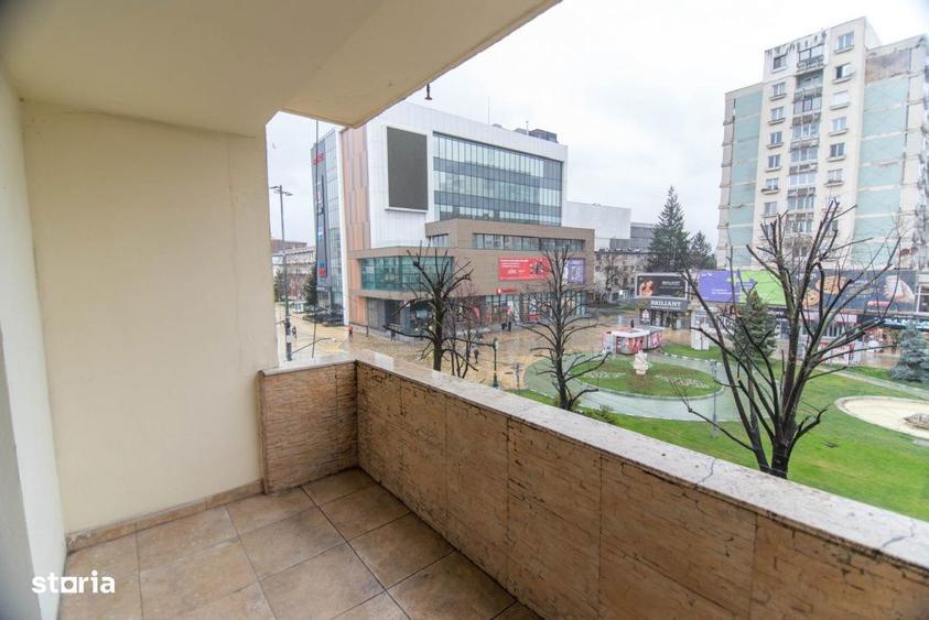 Apartament cu 3 camere în Ultracentral