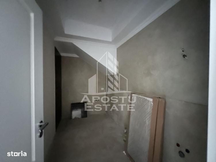 Casă cu 4 camere în Giarmata