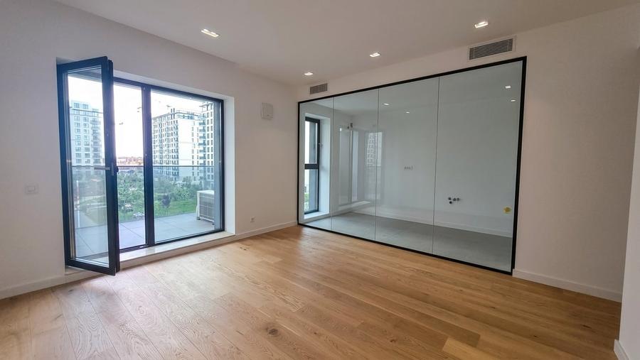 Apartament cu 2 camere decomandat în Aviației