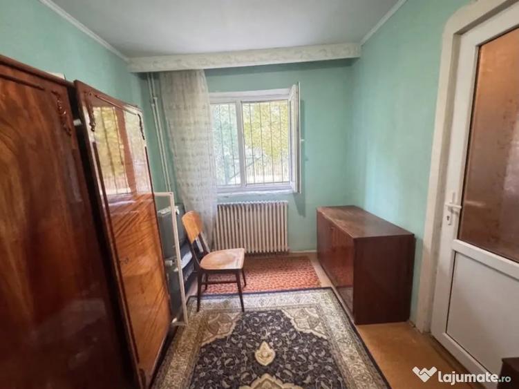 Apartament 2 camere semidecomandat, Constan?a KM 4-5 | - 5
